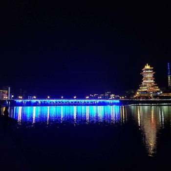 绵阳温馨公寓日租(沿江东街分店)