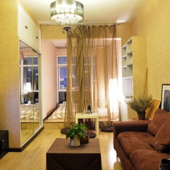 重庆稀妹特色民宿(李子坝正街分店)酒店提供图片