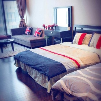 重庆小月的情宿公寓(南滨路黄葛渡立交分店)酒店提供图片