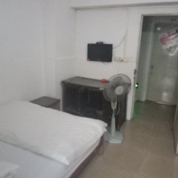 深圳润春旅馆