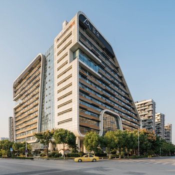 南京奥体中心亚朵S酒店
