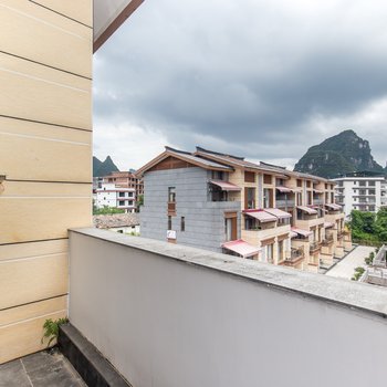 原乡旅郡公寓
