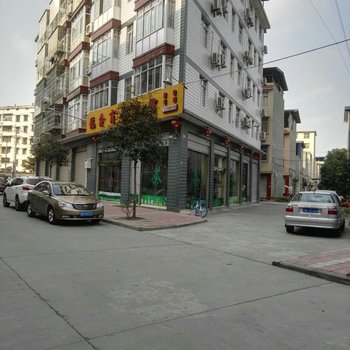 绵阳青义镇龍鑫商务宾馆酒店提供图片