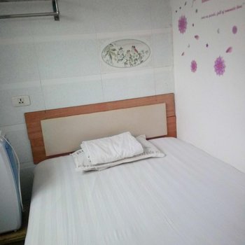 温馨公寓(武汉理工华夏学院店)