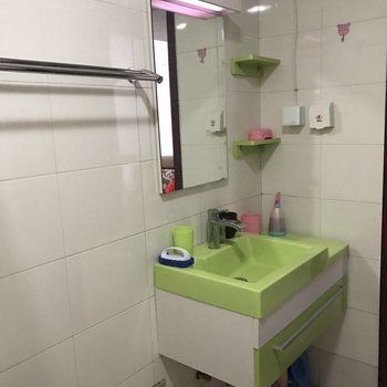 成都清风简约之家酒店式公寓(大业路店)酒店提供图片