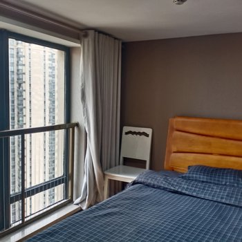 宜昌恋红酒的郎公寓酒店提供图片