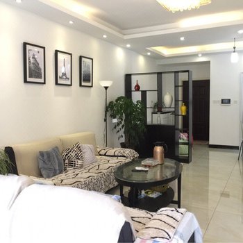 成都王熙朵s特色民宿(春江西路分店)酒店提供图片