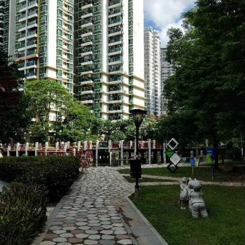 东莞美丽幸运公寓(宏伟路分店)