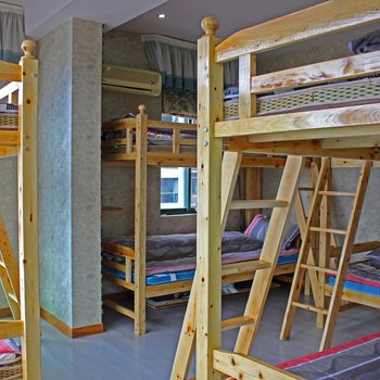 重庆想多了青年旅舍酒店提供图片