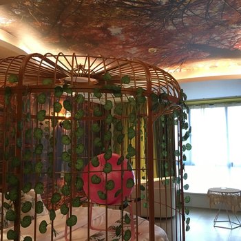 西安花漾年华公寓(9号店)