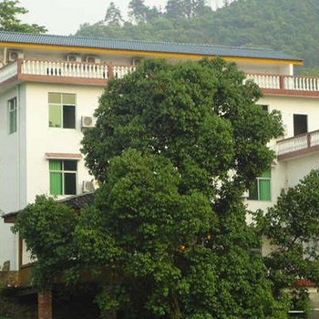 资兴黄草清泉农家山庄