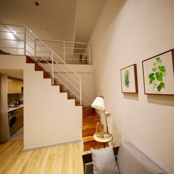 杭州洋芋私宅公寓(五柳巷历史街区分店)