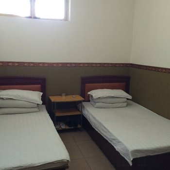 秦鼎精铸附近酒店