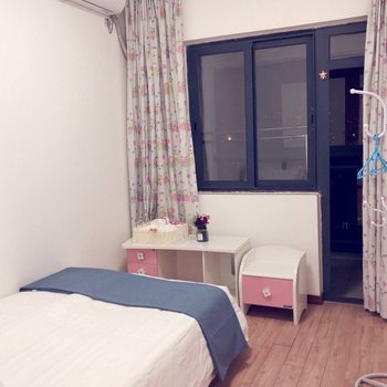 成都尹含爱旅行特色民宿(二仙桥东路分店)酒店提供图片