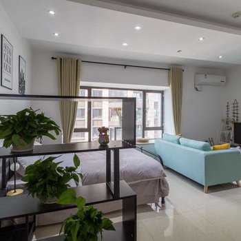 重庆重庆王珩普通公寓(长江二路店)酒店提供图片