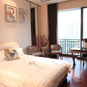 遇家精品酒店公寓(火车东站保利中汇店)酒店提供图片