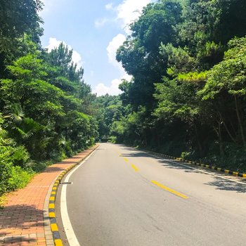 广州温泉别墅君君(温泉西路分店)酒店提供图片