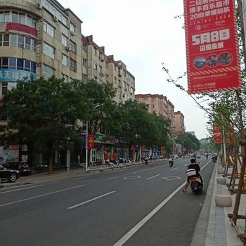 承德月色公寓(2号店)酒店提供图片