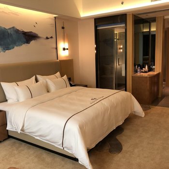 欧斯卡国际酒店(东莞黄江大道宝湖店)