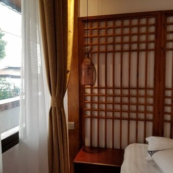 重庆意翎民宿(旅游路分店)酒店提供图片