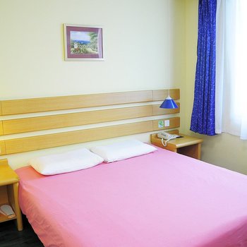 昊丽酒店(贵阳妇幼保健院中山西路地铁站店)