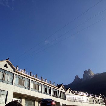 天柱山七星客栈