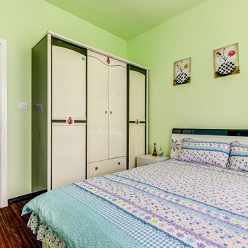 成都都江堰景区清新浪漫套房复式酒店提供图片