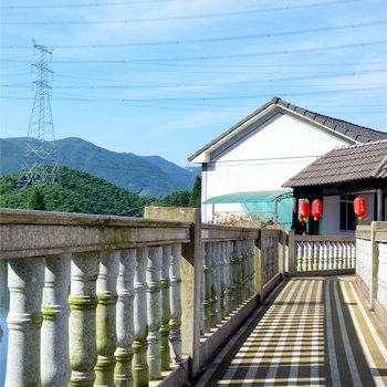 安吉袅袅炊烟生态农庄
