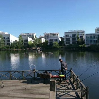 锦海自助别墅(日照教授花园店)