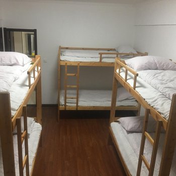 单身go青年旅舍(西安安远门地铁站店)