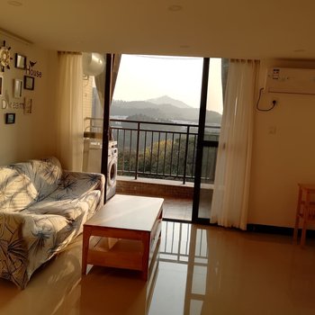 广州莺歌燕舞公寓(汉溪路分店)酒店提供图片