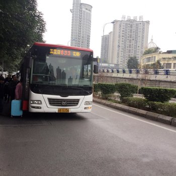 重庆阿蒙复式酒店提供图片