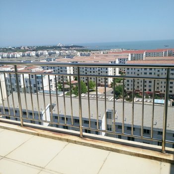 威海银滩电梯海景房公寓