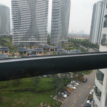 葫芦岛李国信公寓