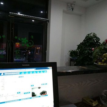 通辽市甘旗卡阳光旅店