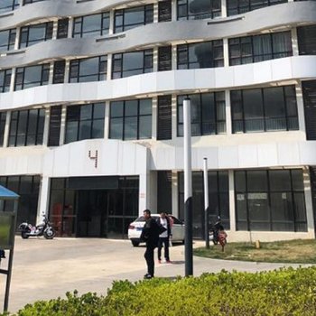 七月时光度假公寓(青岛东方影都店)