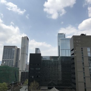 成都春熙路太古里地铁口大阳台观景房普通公寓酒店提供图片