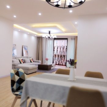 上海上海热情好客的房东普通公寓(法华镇路店)酒店提供图片