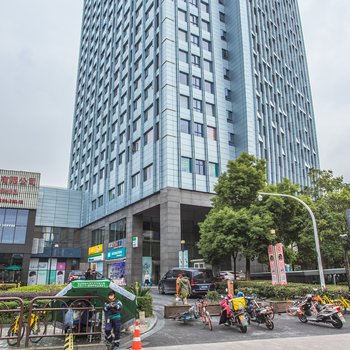 杭州伊瓦尔公寓(华表路分店)酒店提供图片