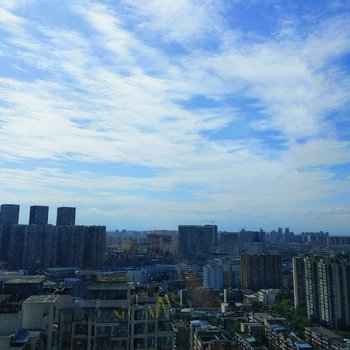 成都大城小爱家公寓