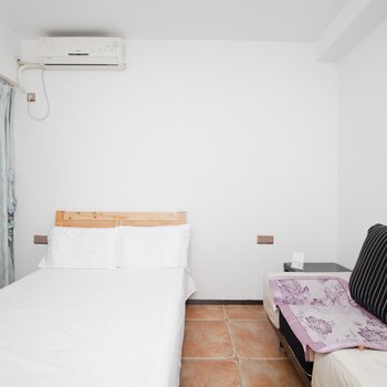 重庆张女士特色民宿(晓月路分店)酒店提供图片