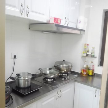 青岛明亮温馨之家普通公寓酒店提供图片