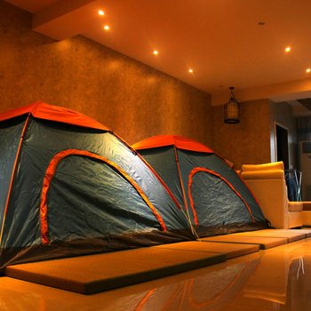 重庆想多了青年旅舍酒店提供图片