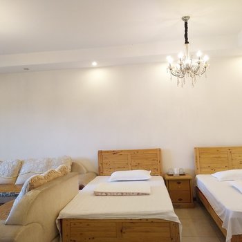 重庆英华驿站公寓(西尊路1站分店)酒店提供图片