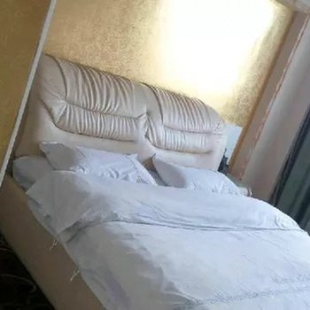 香格里拉呀拉索商务酒店酒店提供图片