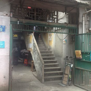 东北驻广州招待所(广州站西路店)