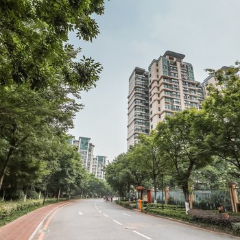 喜洋洋小窝公寓(南京雅居乐花园一店)