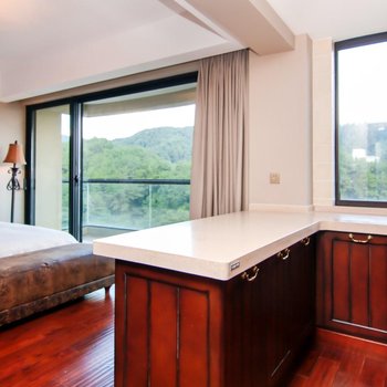 ǧ��������ˮ�������ȼٹ�Ԣ�Ƶ��ṩͼƬ