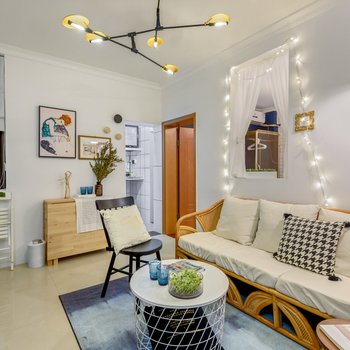 广州哼哼的时光机普通公寓(马鞍北街店)酒店提供图片