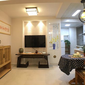 西昌闲云居士公寓(月海路二段分店)酒店提供图片